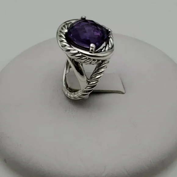David Yurman Silver Ring with Purple Stone - Picture 4 of 7